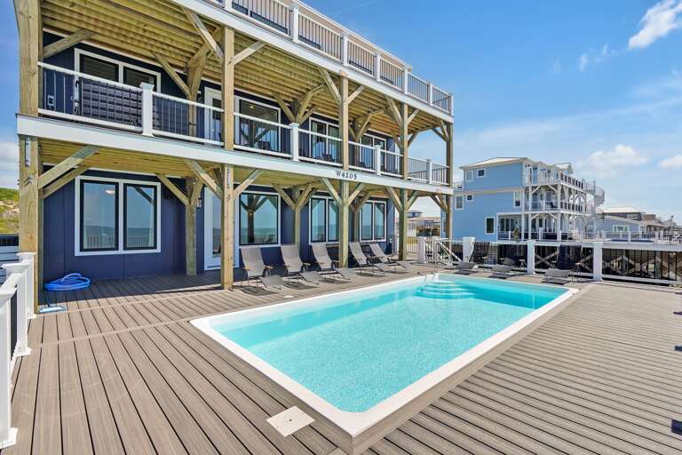 Pool
CG.5-5-25