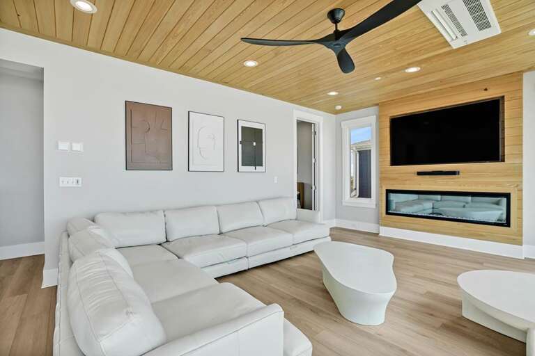 Black Pearl 61 CG 4.9.25