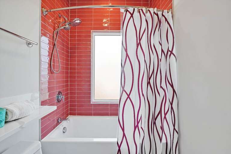 Black Pearl 43 CG 4.9.25