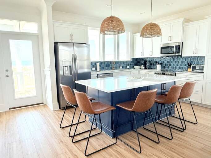 Kitchen Island with bar stools
O Prelim 4.21.25
