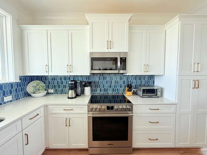 Kitchen cooktop
O Prelim 4.21.25