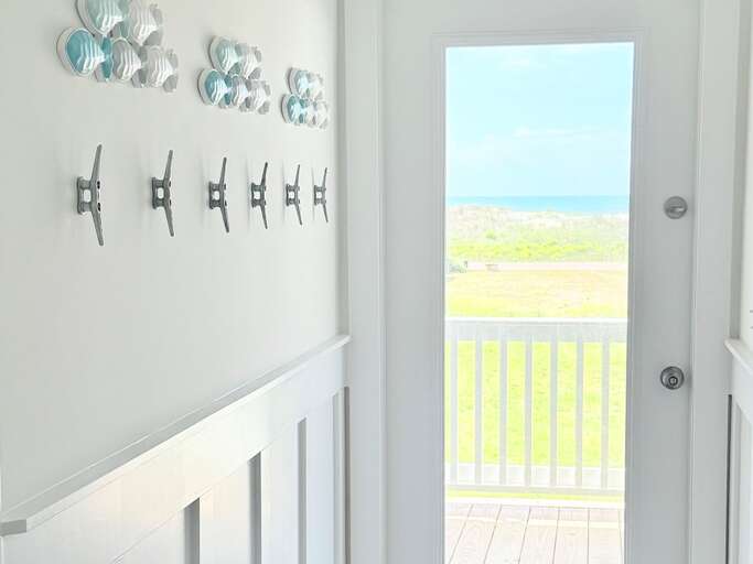 Ocean Side Door
GW.5-12-25