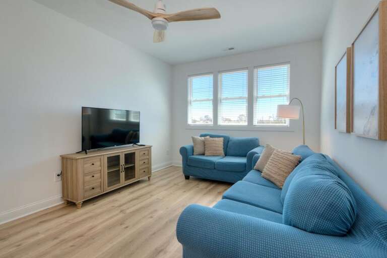 2nd Living Area
GW.3-28-25