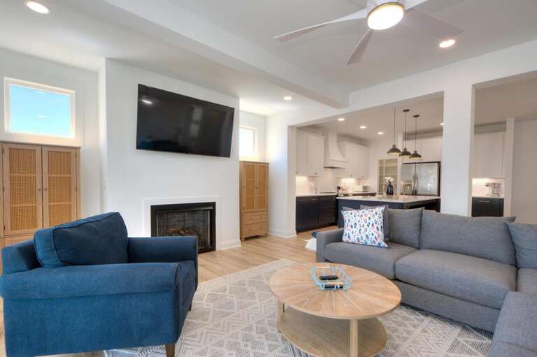 Living Room 
GW.3-28-25