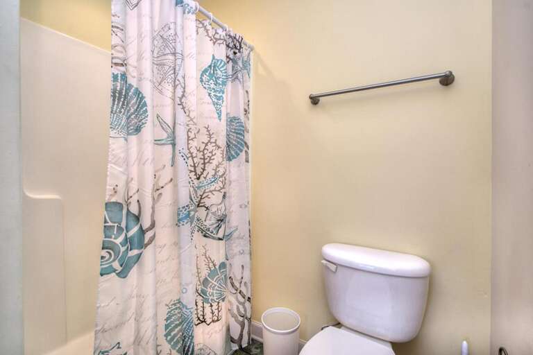 Bathroom 
GW.3-31-25