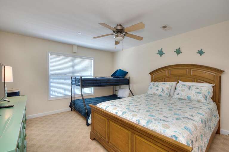 Bedroom 
GW.3-31-25