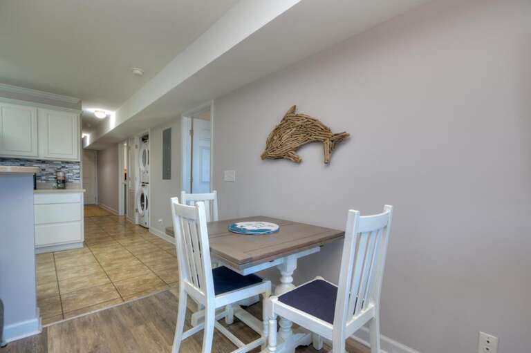 Dining Area
GW.3-31-25