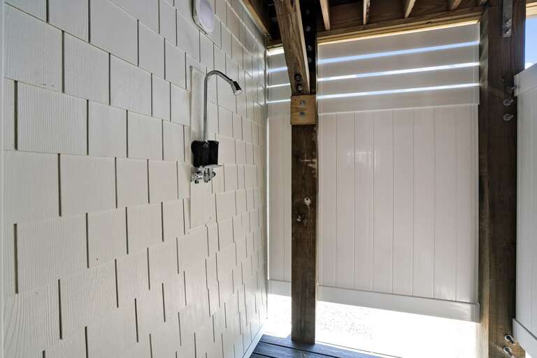 Outdoor shower
CG 6-20-25