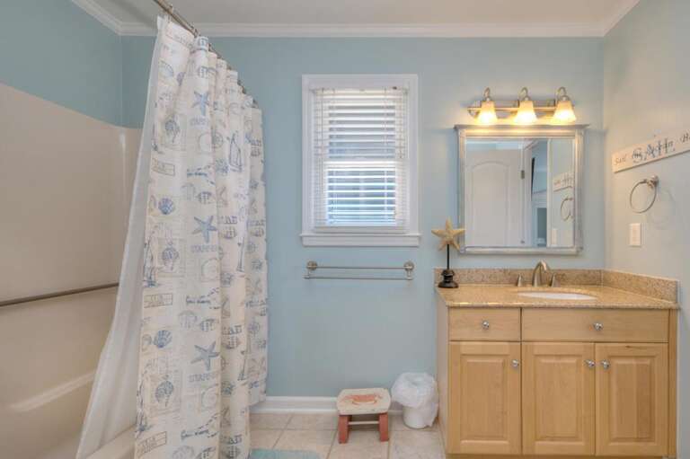 Bathroom 
GW.3-26-25
