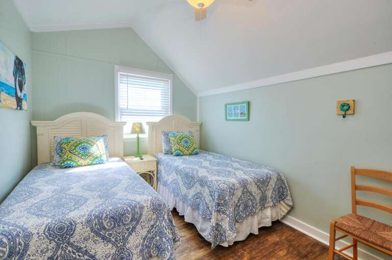 Bedroom 
GW.3-26-25