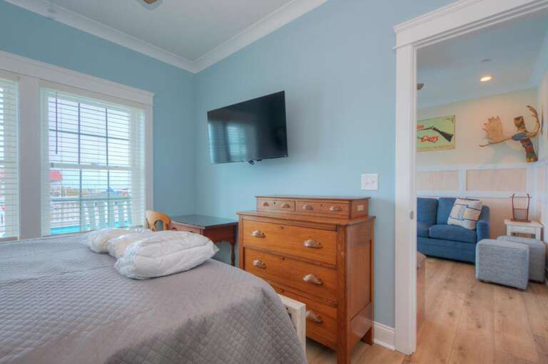Bedroom 
GW 6-3-25
