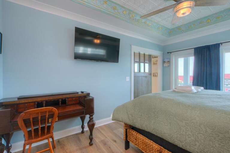 Bedroom 
GW 6-3-25