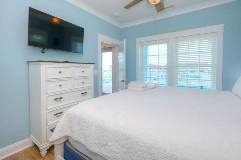 Bedroom 
GW 6-3-25