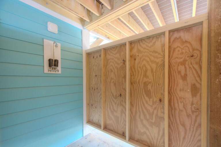 Outdoor shower
GW 6-3-25