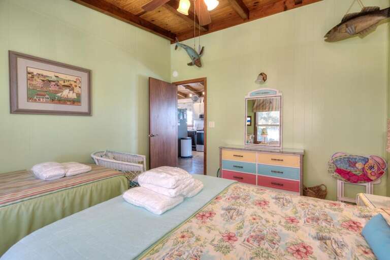 Bedroom 
GW.5-1-25