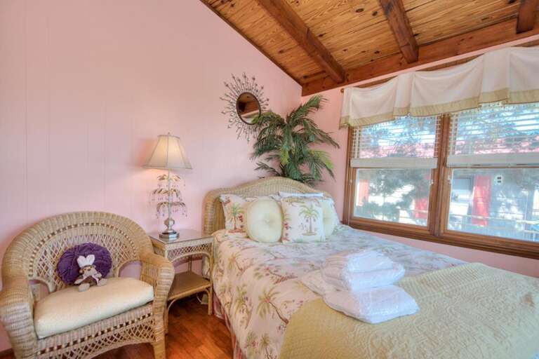 Bedroom 
GW.5-1-25
