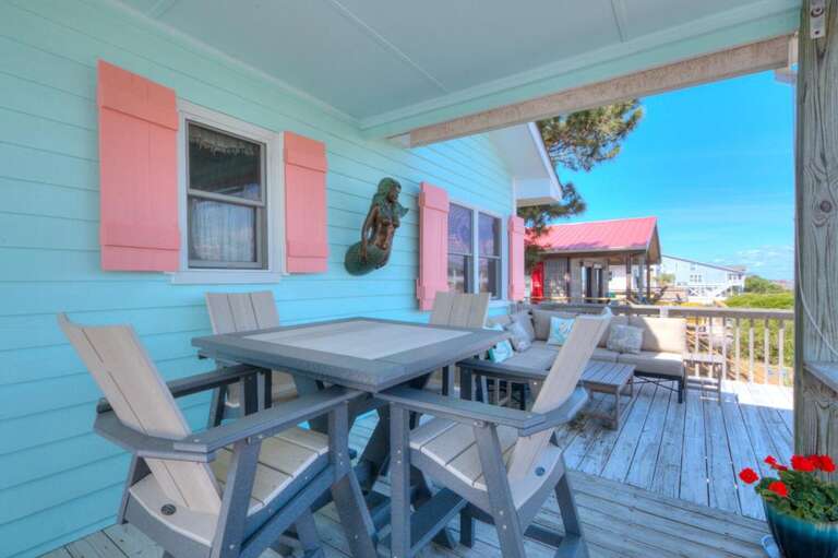 Mermaids Treasure.26.GW.5-1-25