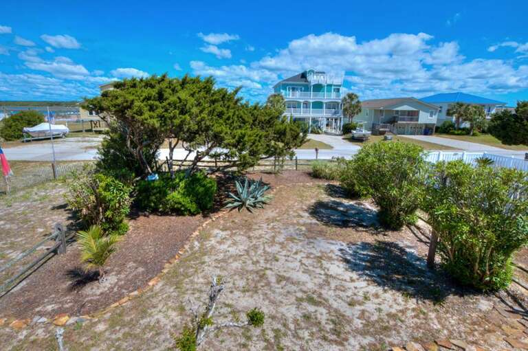 Mermaids Treasure.23.GW.5-1-25