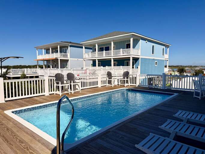 Deck Views
10.7.26