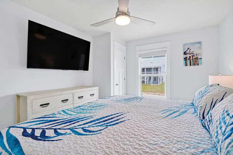 King Bedroom
CG.5-6-25