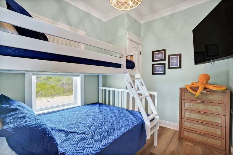 Bedroom 
CG 6-5-25