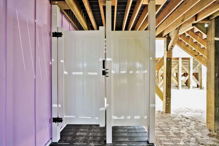 Outdoor shower
CG 6-5-25