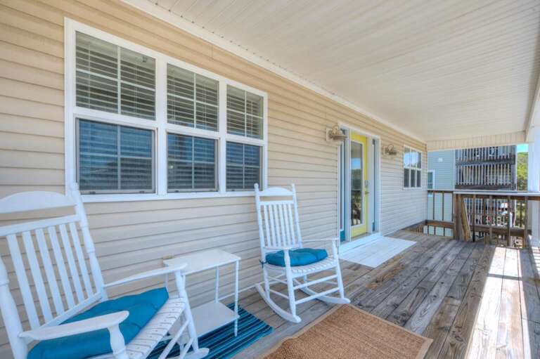 Front Porch Chairs
GW 5-20-25