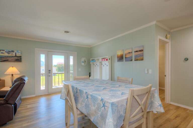 The Thirsty Pelican 13 GW 5-20-25