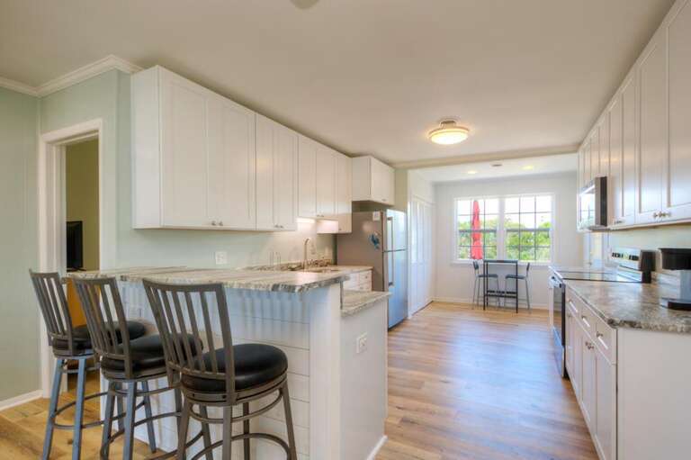 The Thirsty Pelican 15 GW 5-20-25