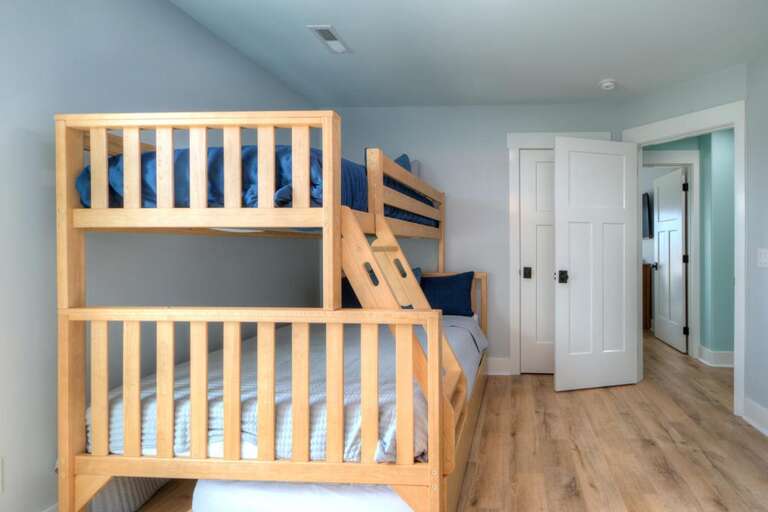 Resting Beach Place 53 GW 6-12-25