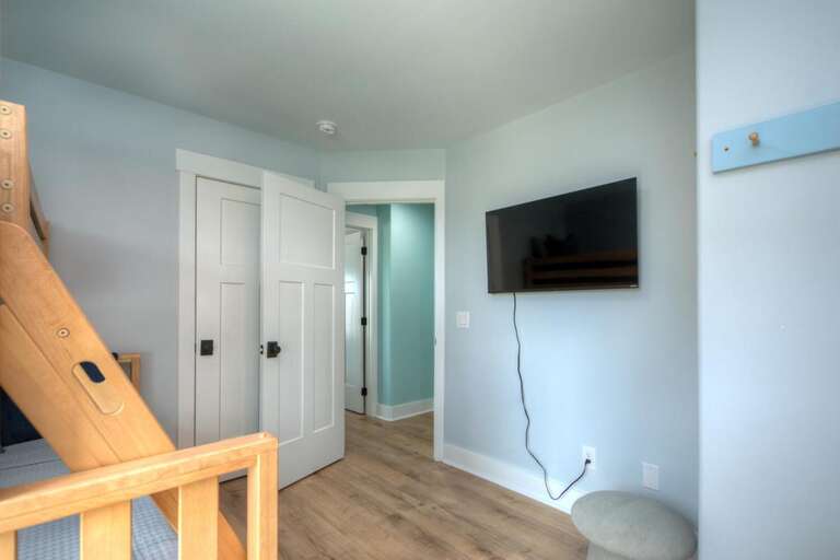 Resting Beach Place 54 GW 6-12-25