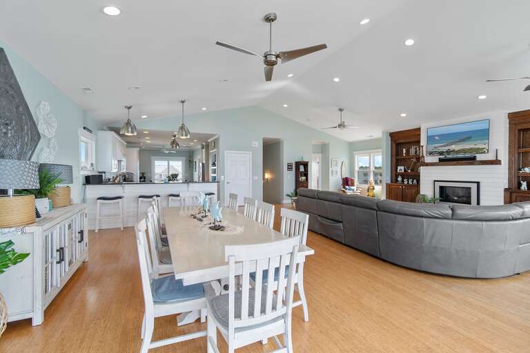 Dining Area
CS 6-13-25