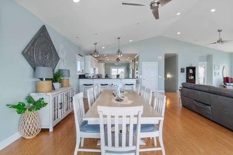 Dining Area
CS 6-13-25