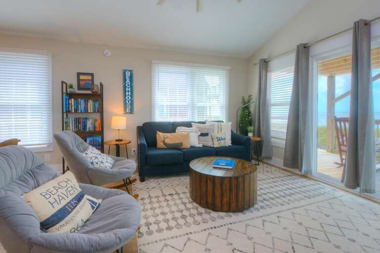 Living Room 
 GW 6-17-25