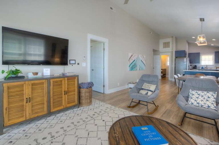 Living Room 
GW 6-17-25