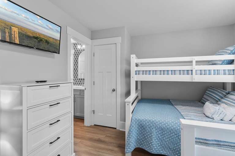 5513 E Pelican Dr 9 CS 7-17-25