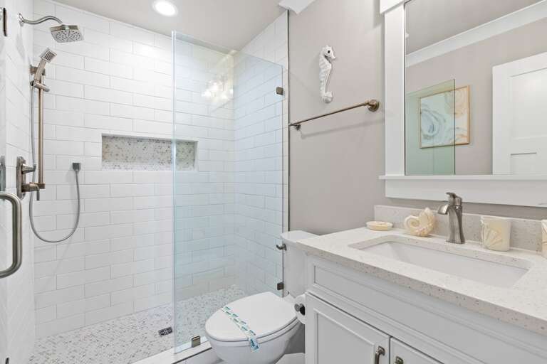 Bathroom 
CamMedia 7-12-25