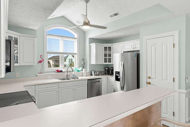 Livin Easy 22 CAM 10-11-25