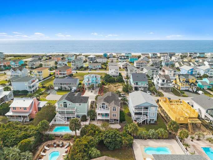 Livin Easy 54 CAM 10-10-25