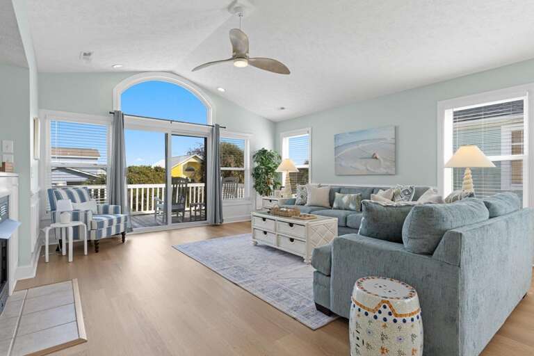 Livin Easy 9 CAM 10-11-25