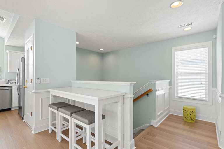 Livin Easy 49 CAM 10-10-25