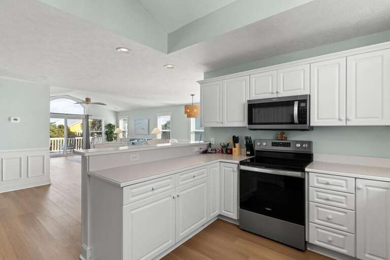 Livin Easy 16 CAM 10-11-25