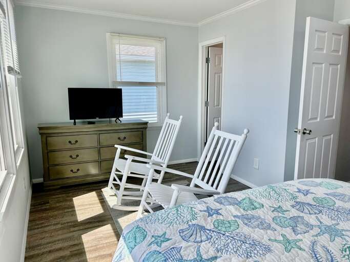 Queen Bedroom
9/18/25 - JR