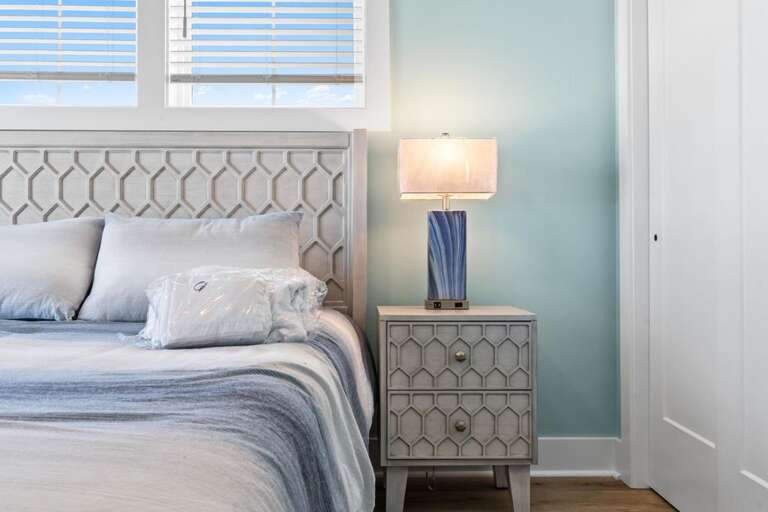 5228 E Beach Dr 86 CAM 11-17-25