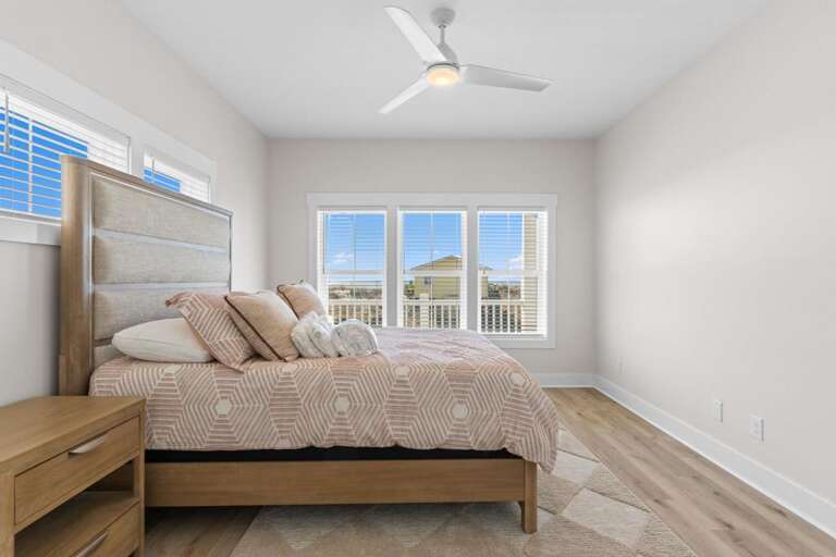 5228 E Beach Dr 56 CAM 11-17-25