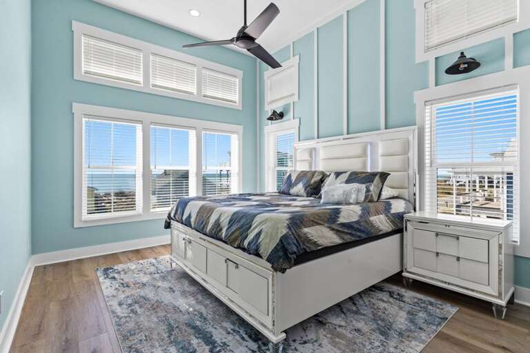 5228 E Beach Dr 90 CAM 11-17-25