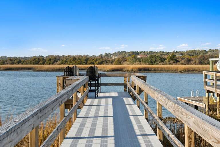 Dock