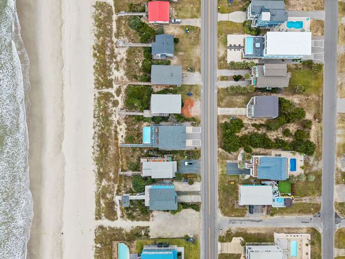 Aerial Views
CAM 11-1-25