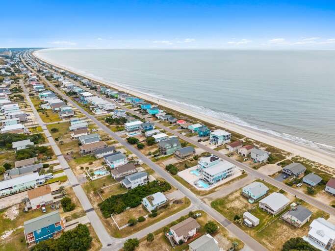 Aerial Views
CAM 11-1-25