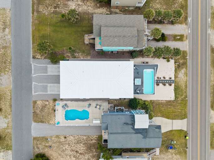 Aerial Views
CAM 11-1-25
